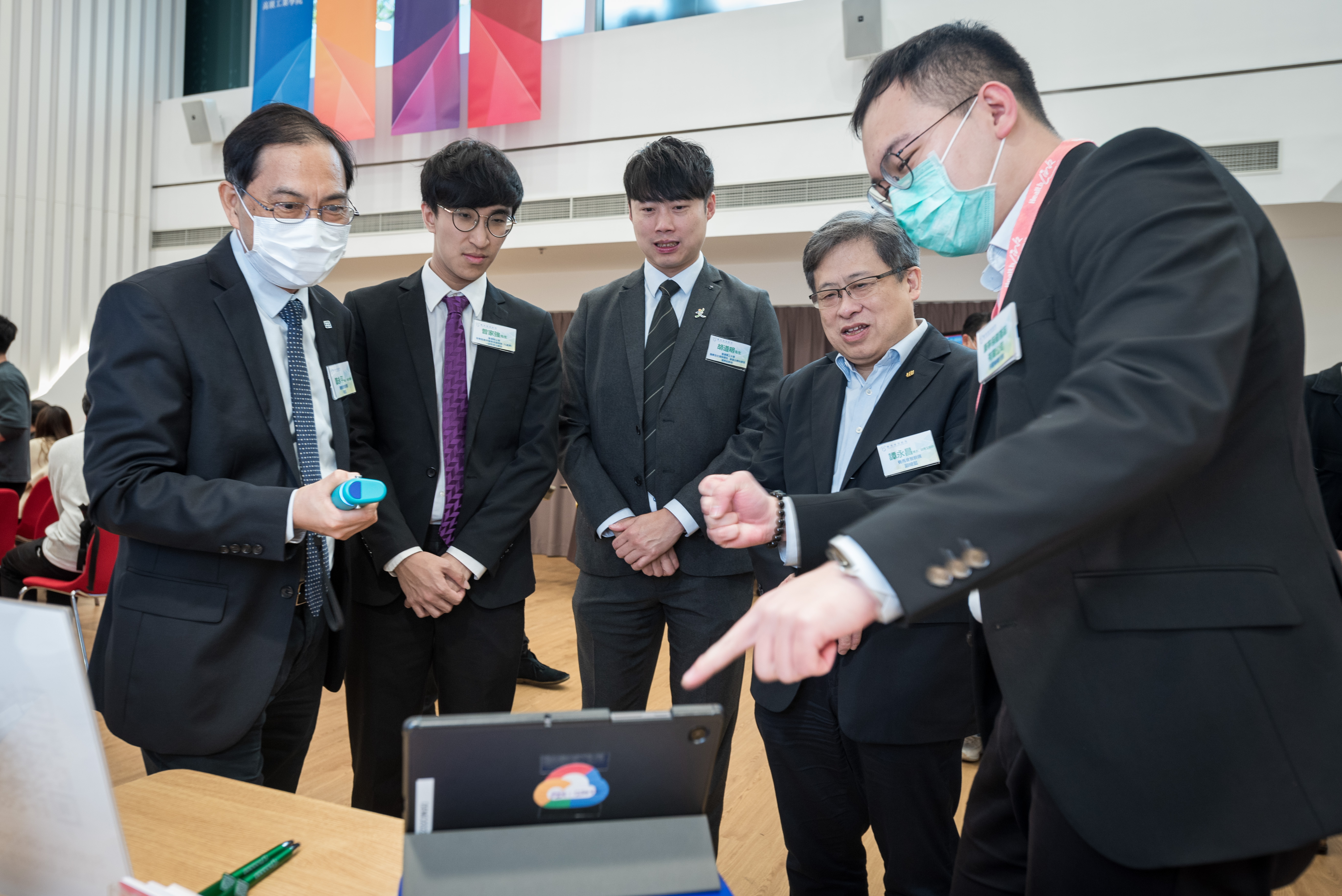 智齡科技工作坊 - 智樂互動：激發長者活力的遊戲與互動體驗